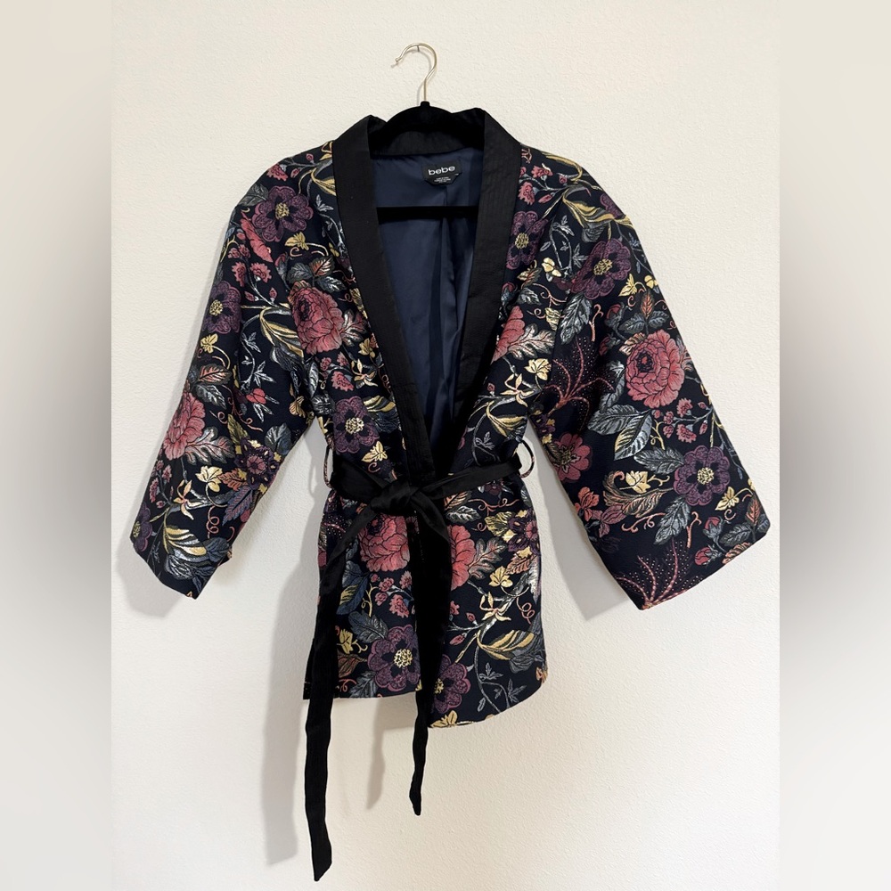 Bebe Jacquard Kimono XS